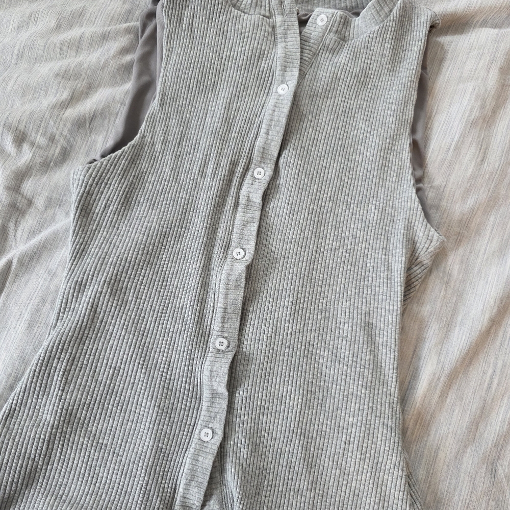 Missguided Light Gray Ribbed Top